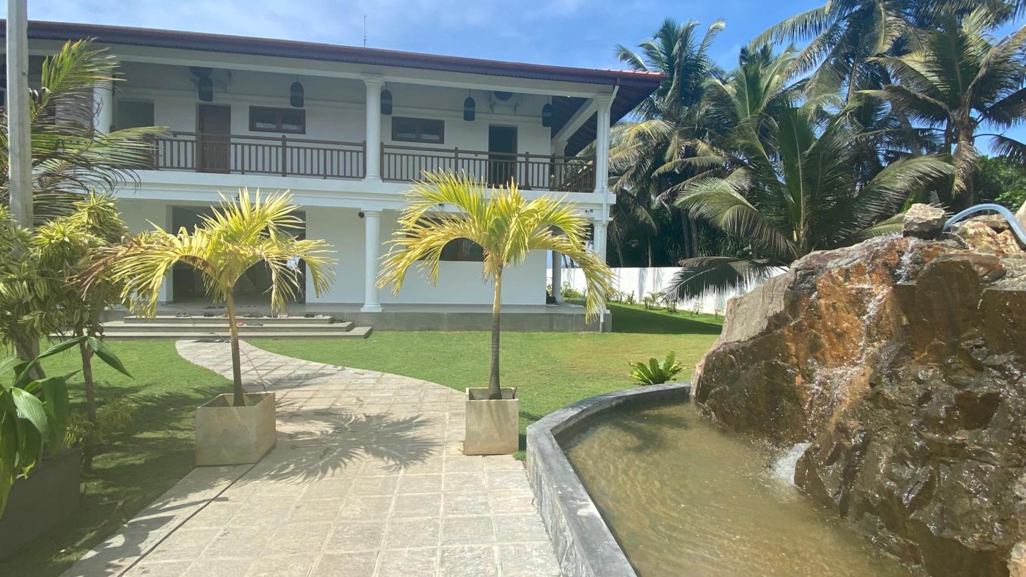 Sea Star Boutique Hotel Hikkaduwa Zewnętrze zdjęcie